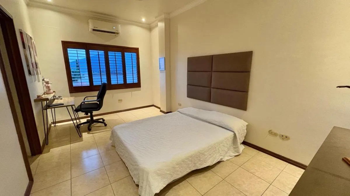 Imagen de Casa Moderna en Valle